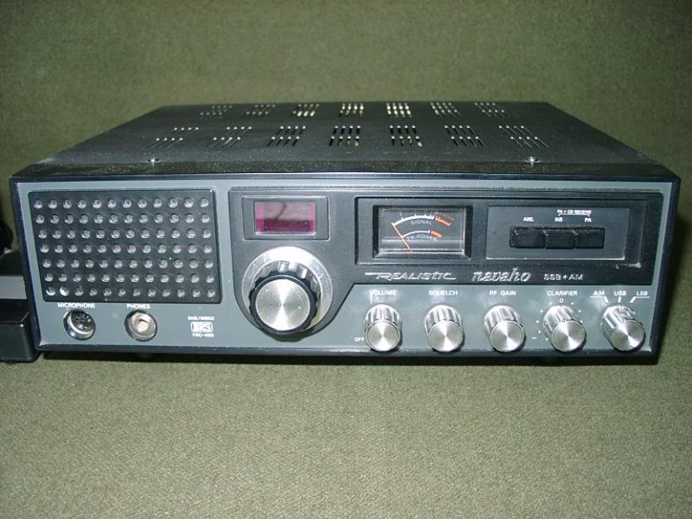 Realistic Navaho TRC458 AM/SSB CB Radio Review CB Radio Magazine
